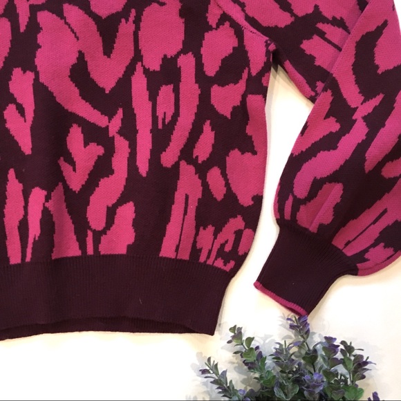 NWT Who What Wear Animal Print Pink Sweater - Picture 3 of 7